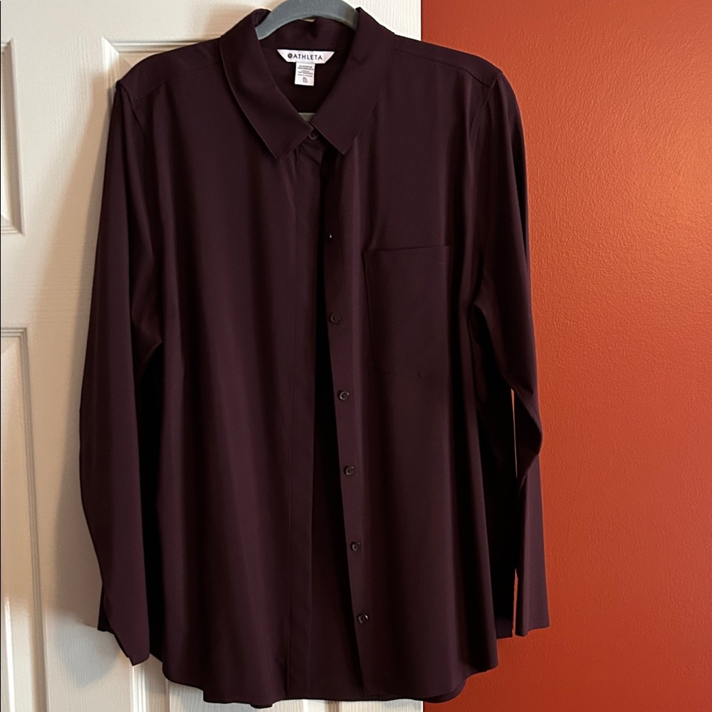 Athleta long sleeve shirt